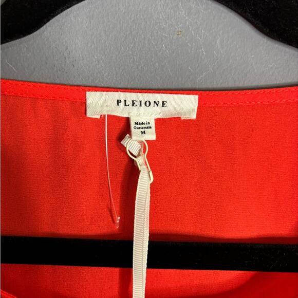 Pleione Orange Short Sleeve Blouse With Cinched Detail Size Medium - Picture 4 of 5